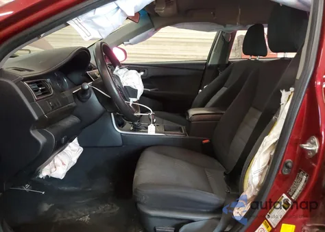 2016 Toyota Camry Le z USA, uszkodzony, nr VIN 4T1BF1FK4GU506662